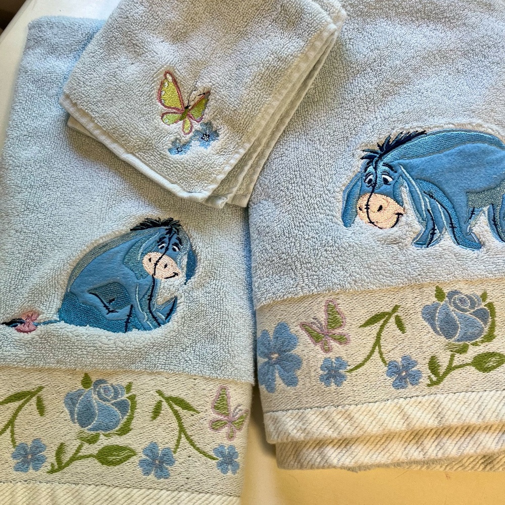 Disney Eeyore Bath Towel Set